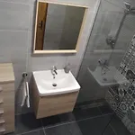 Апартаменти Mirta