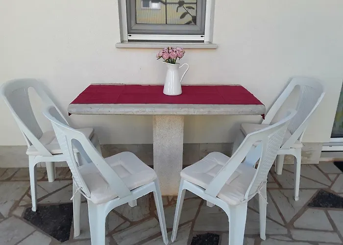 Mirta Apartment Pula